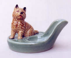 Wade Cairn Pipe Rest